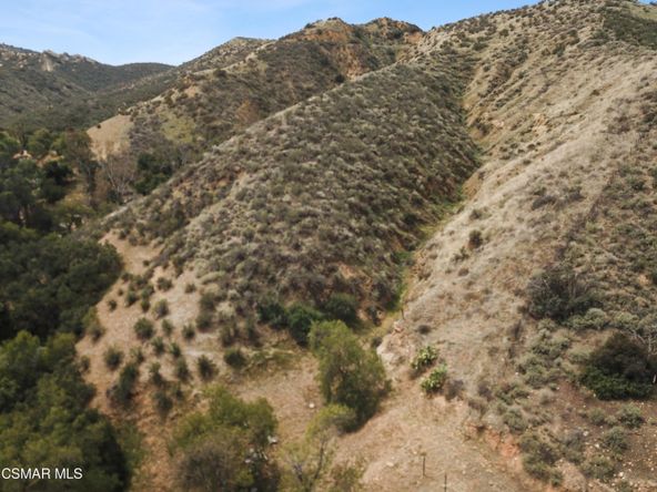 5946 Oak Knolls Rd, Simi Valley, CA 93063